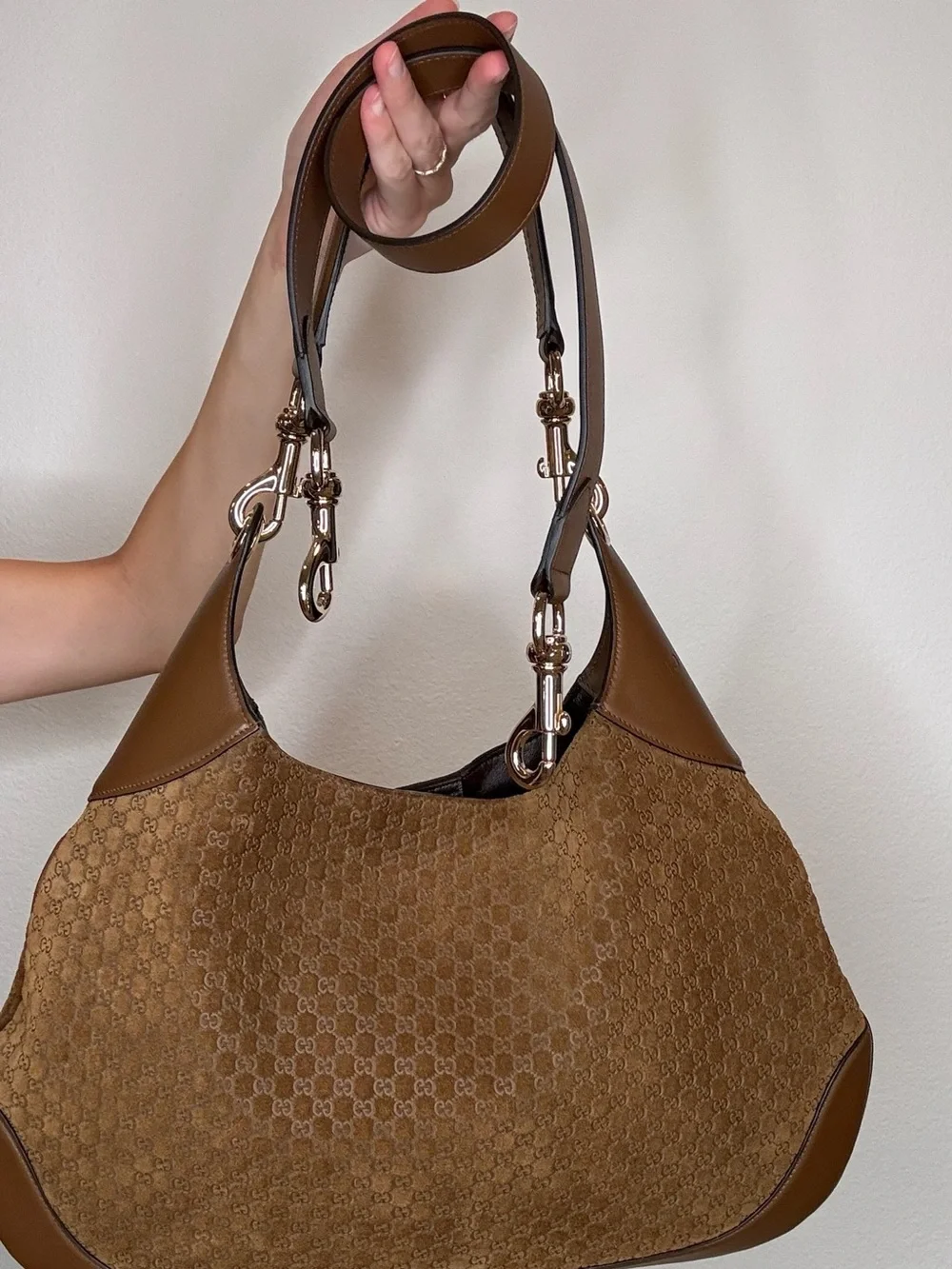 Gucci microguccissima brown